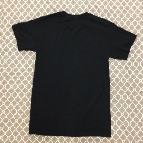 Doctor Who phone booth tshirt size S☎️ - Picture 3 of 4